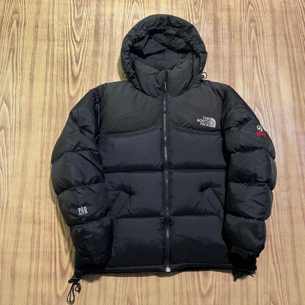 The North Face Summit Series in 900 Filling Power